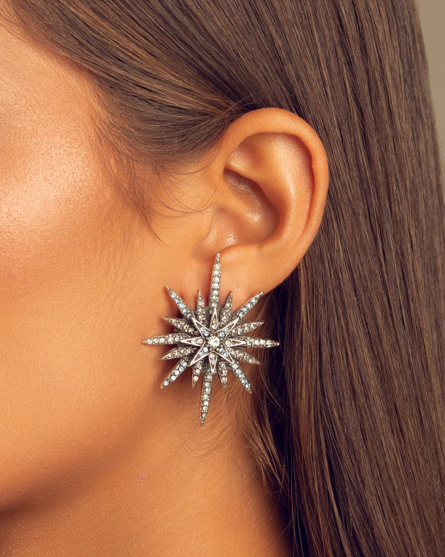 Earring 8607 A