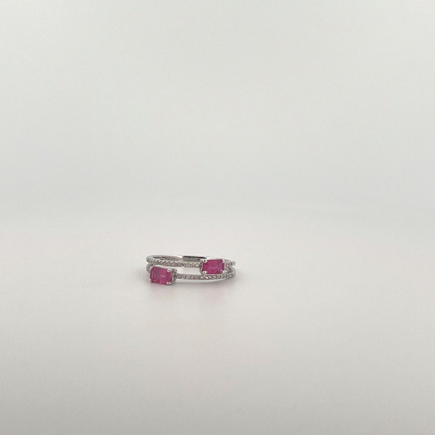 RN32487-W
