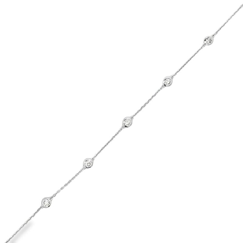 Gold Bracelet with 5  Diamonds