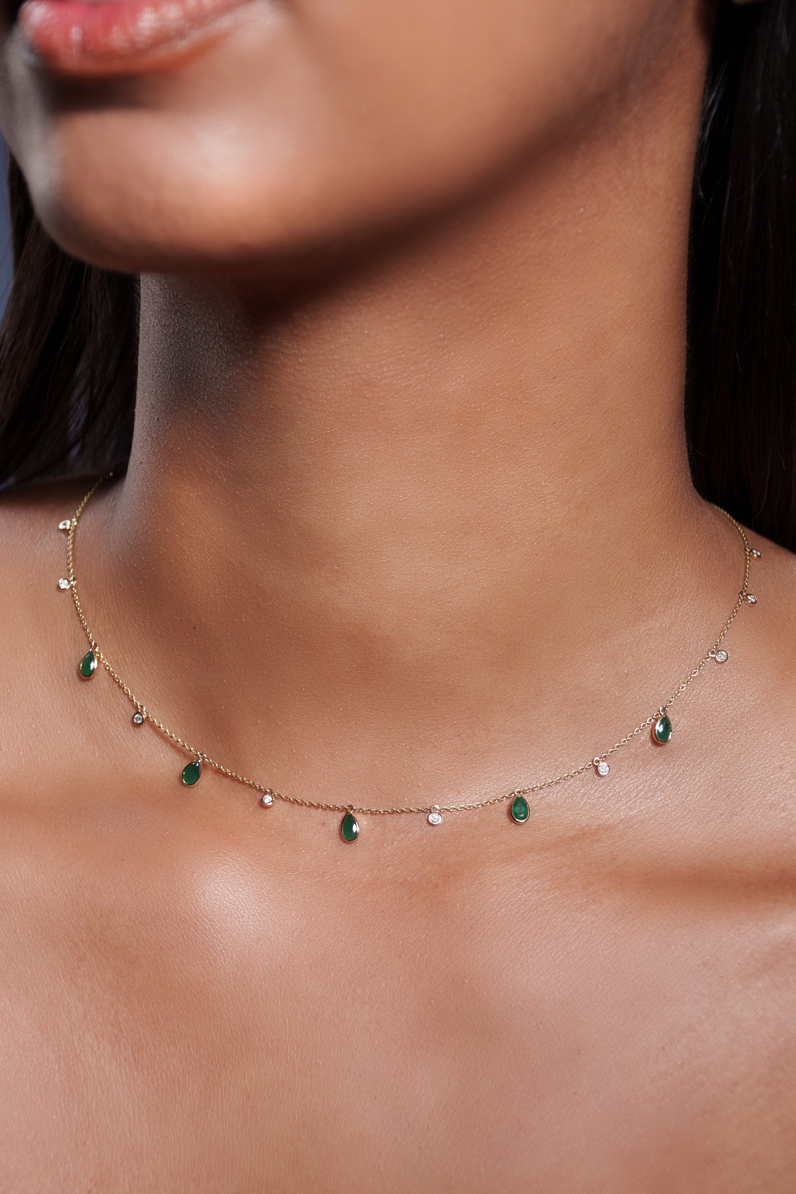 14k Gold  Necklace  with emerald