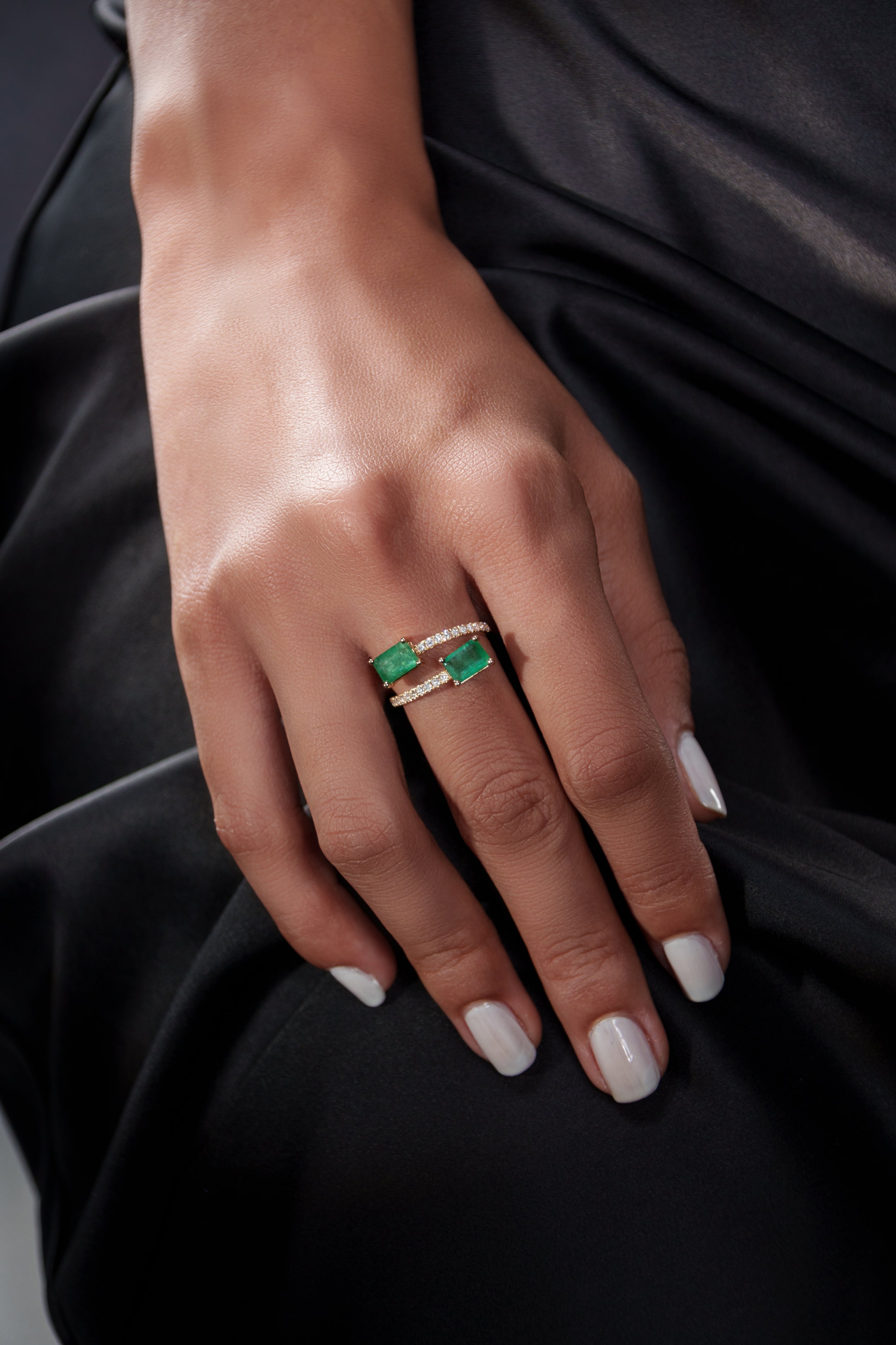 18k Diamond and Emerald Open Ring