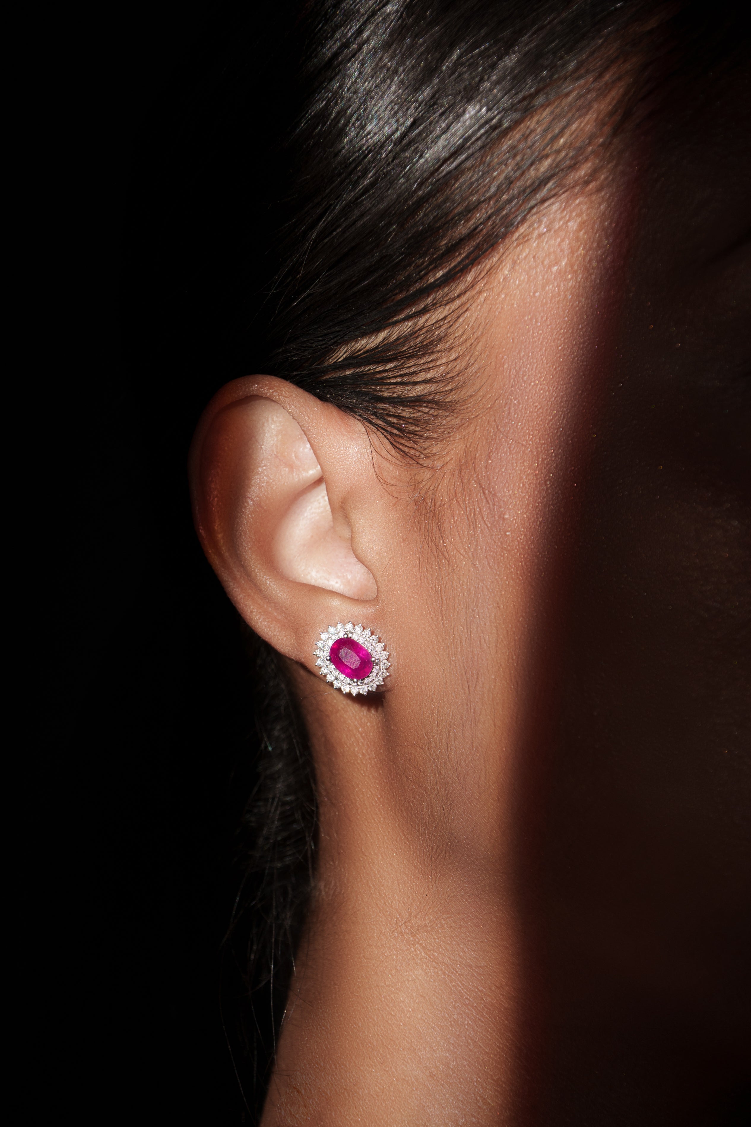 18K White Gold Ruby Diamond Earring