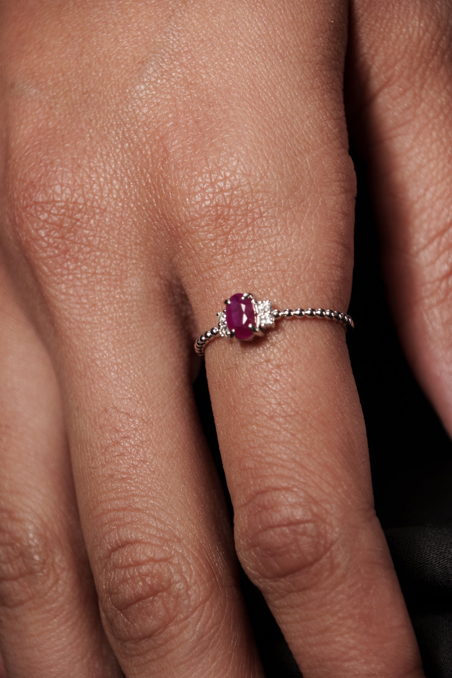 14K Gold Ring with Center Gem Stone and 4 Diamonds