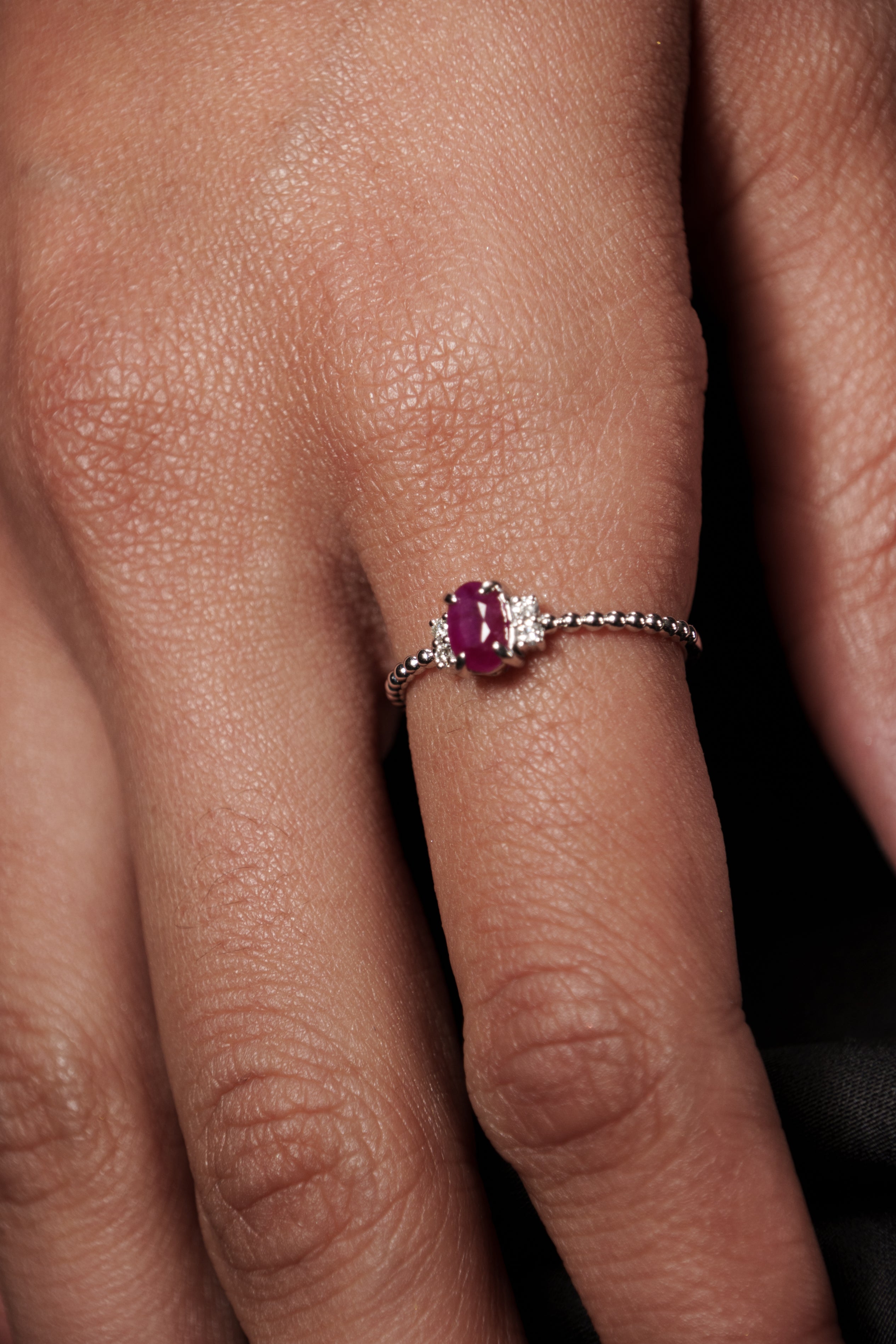 14K Gold Ring with Center Gem Stone and 4 Diamonds