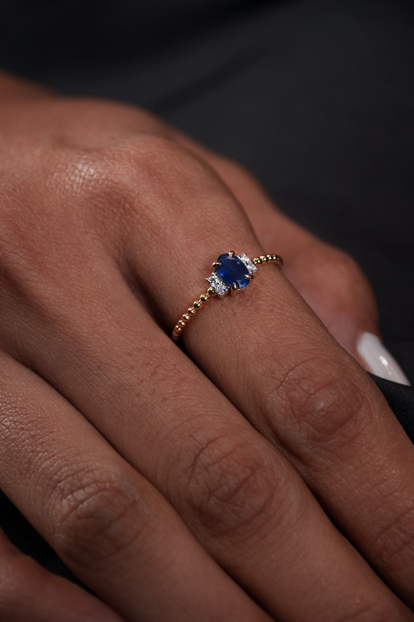 14K Gold Ring with Center Gem Stone and 4 Diamonds