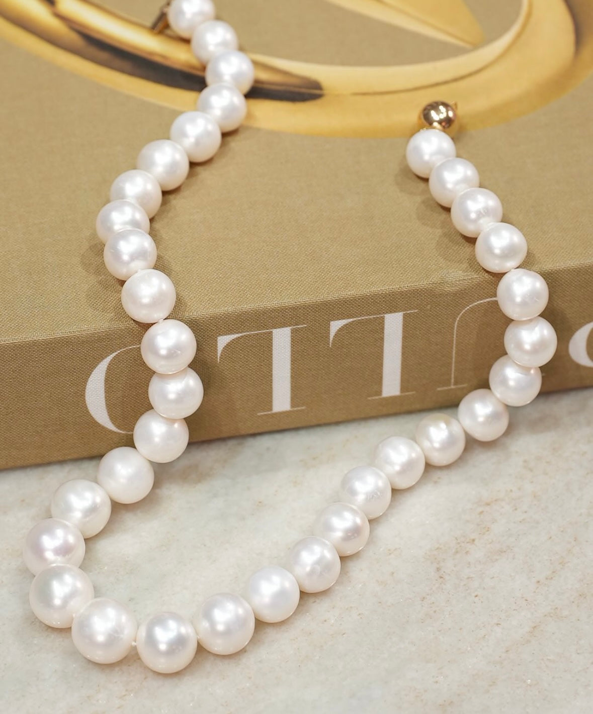 Necklace Pearl