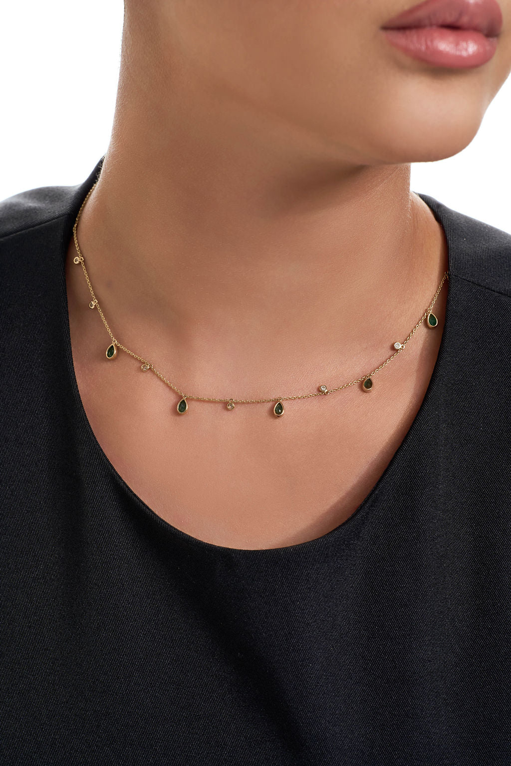 14k Gold  Necklace  with emerald